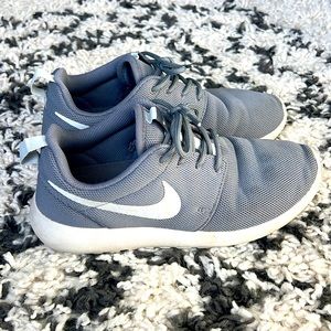Gray Nike- size 7